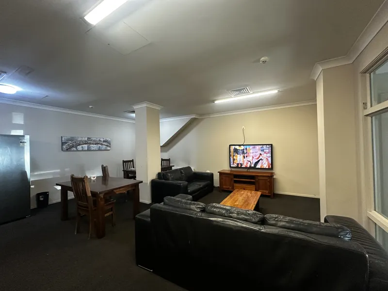 318 Willis Street