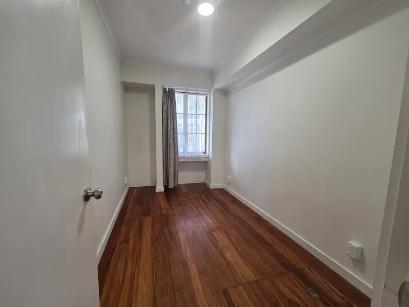 1/280 Cuba Street